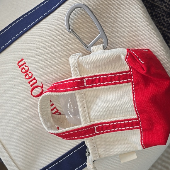 LL Bean Micro Note Tote Mini Bag Zipper + Carabiner Clip Xmas Red - Picture 6 of 6